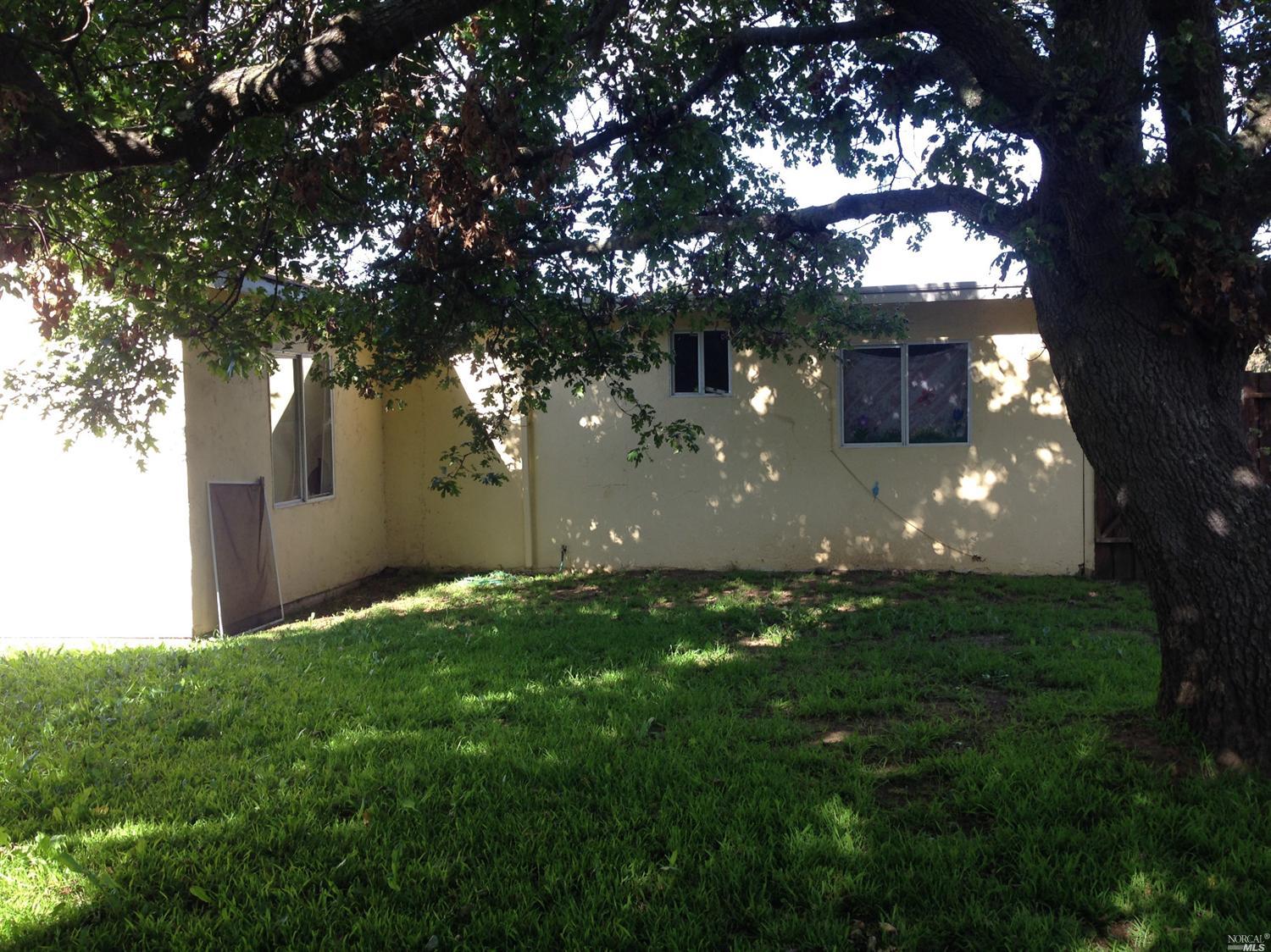 198 Ladera Dr, Vallejo, CA 94591 photo 2