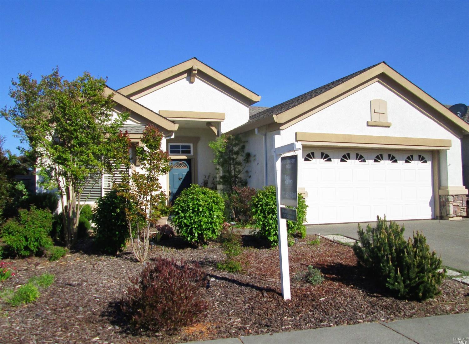 204 Albertz St, Cloverdale, CA 95425 photo 1