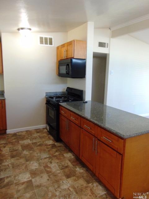 1161 Harding St, Fairfield, CA 94533 photo 7