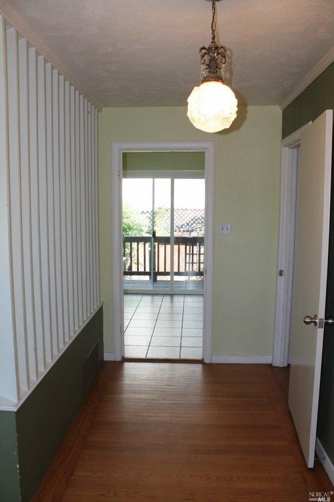 105 Mae St, Ukiah, CA 95482 photo 6