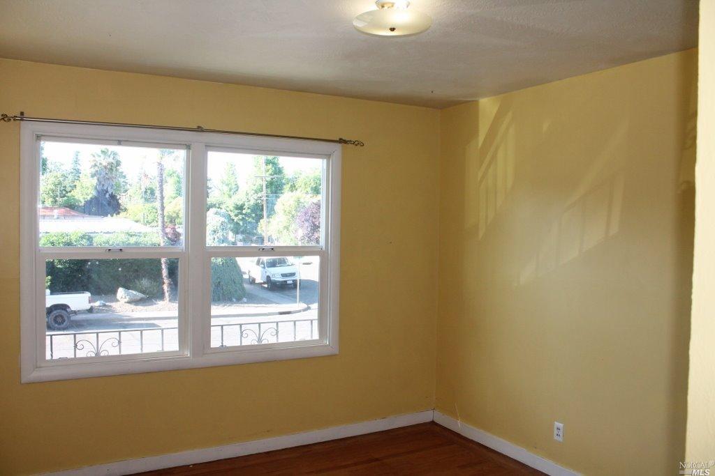 105 Mae St, Ukiah, CA 95482 photo 17
