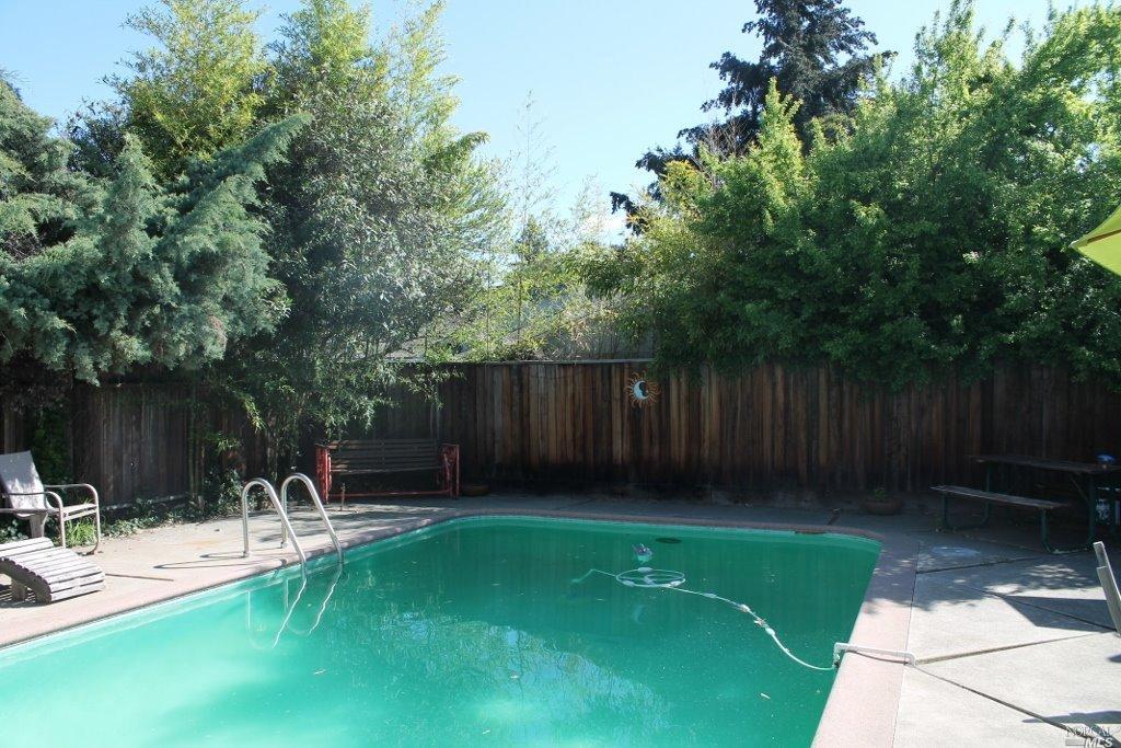 105 Mae St, Ukiah, CA 95482 photo 27