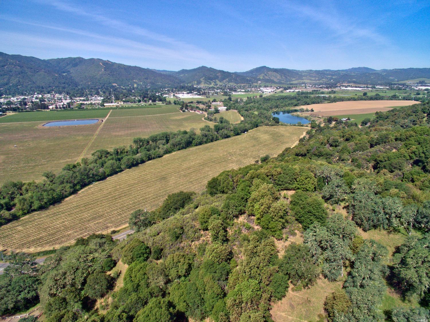 251 View Dr, Ukiah, CA 95482 photo 34