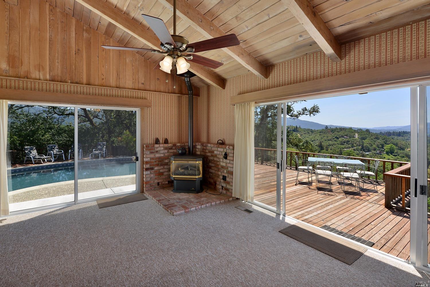 251 View Dr, Ukiah, CA 95482 photo 13