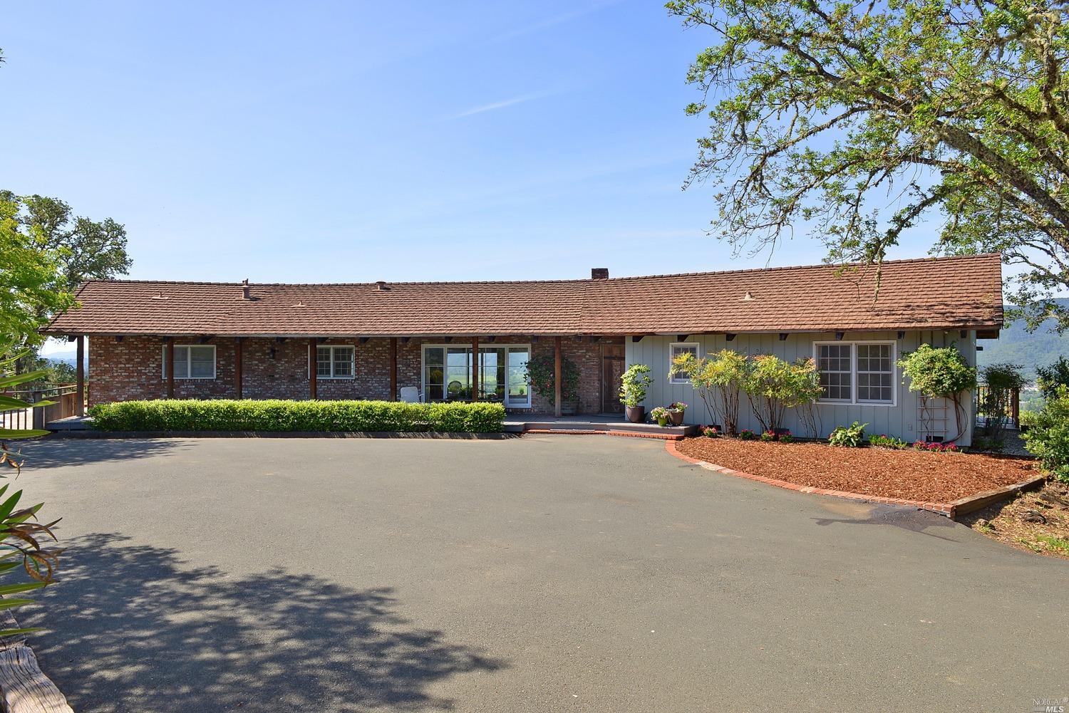 251 View Dr, Ukiah, CA 95482 photo 3