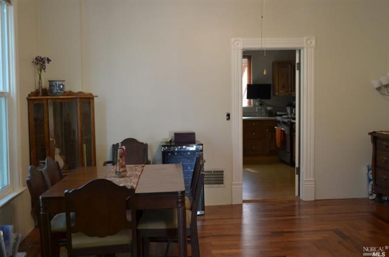 417 N Oak St, Ukiah, CA 95482 photo 8
