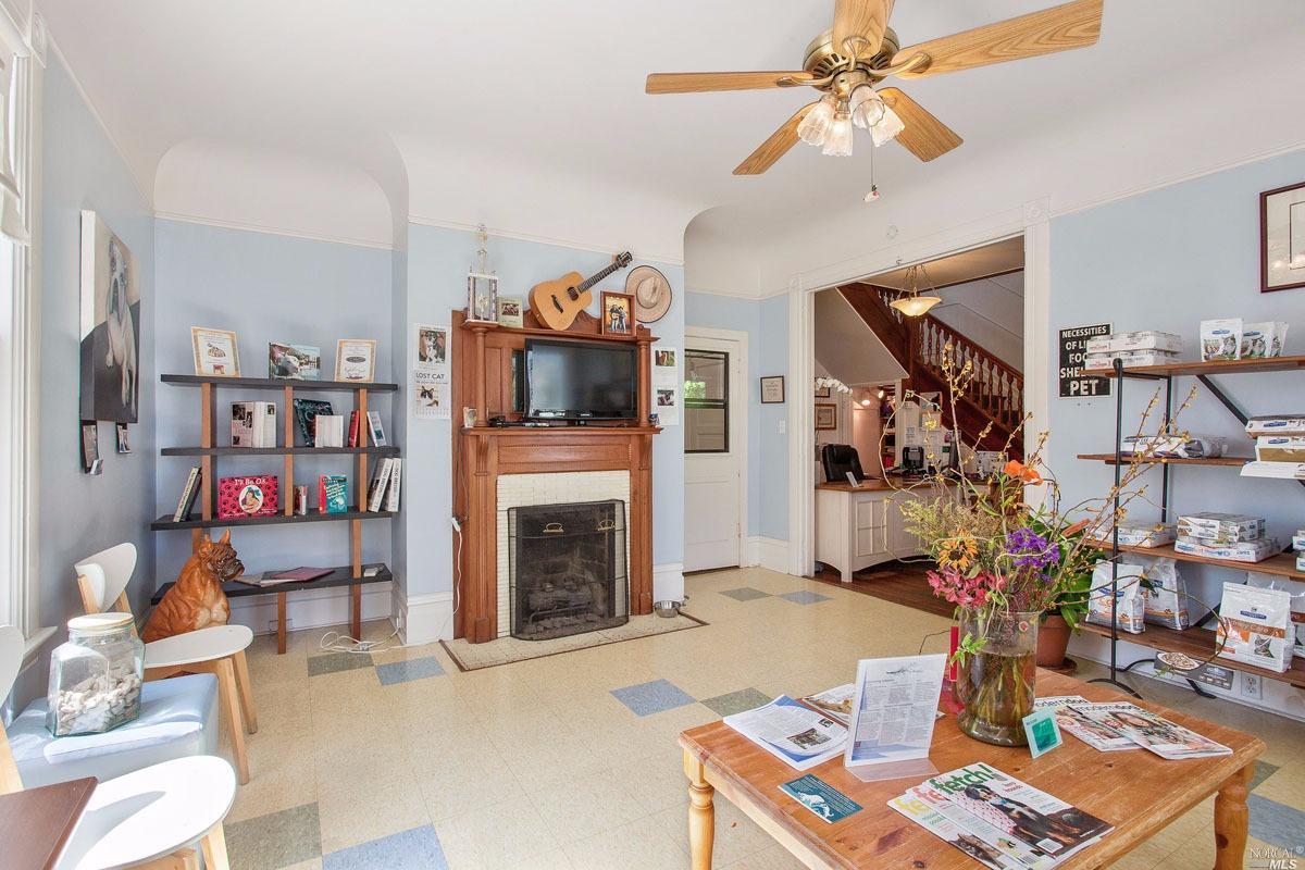 735 Broadway, Sonoma, CA 95476 photo 17