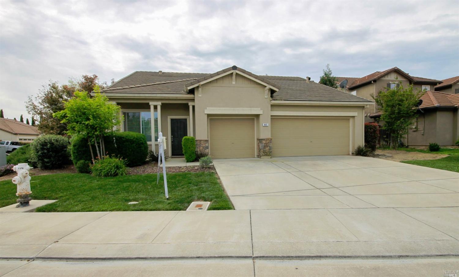 445 Kings Ct, Dixon, CA 95620 photo 1