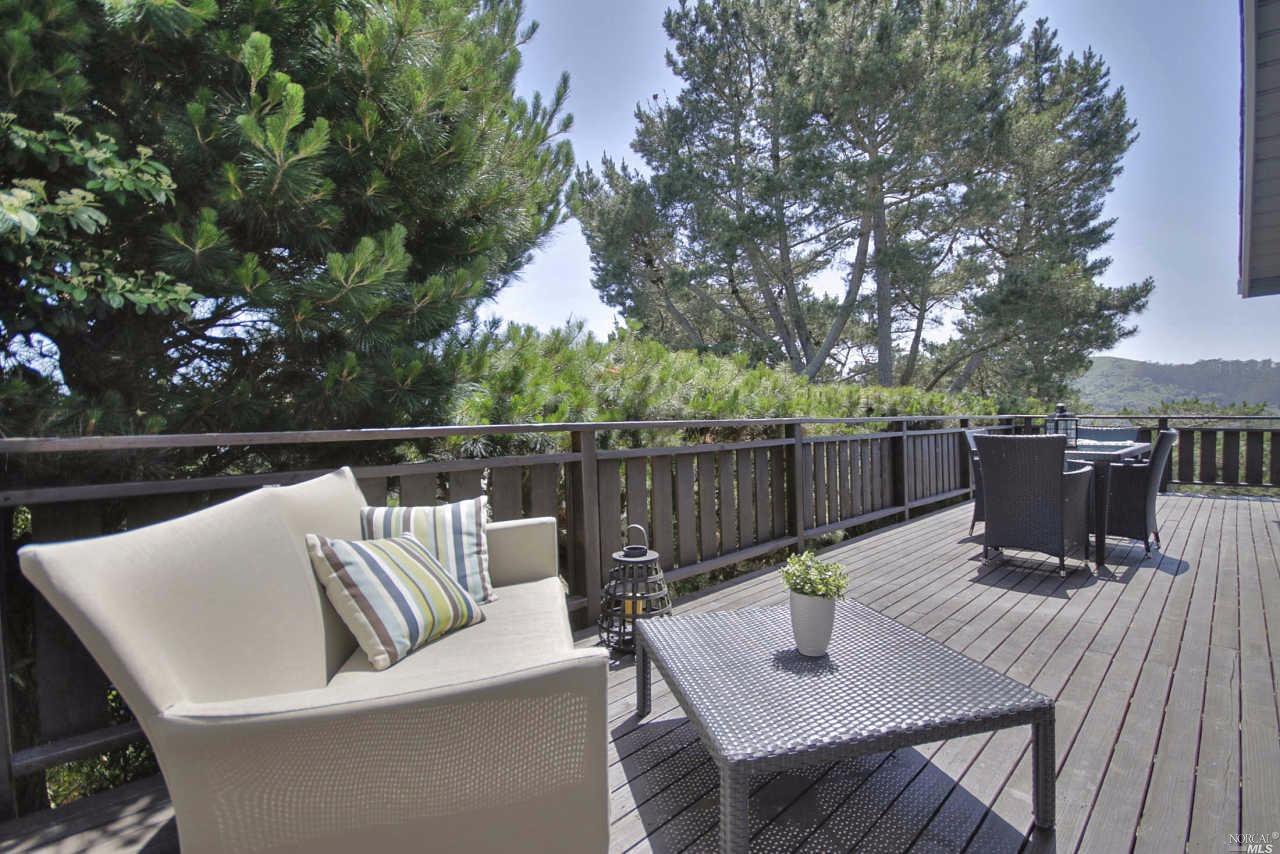 902 Valley View Ln, Mill Valley, CA 94941 photo 3