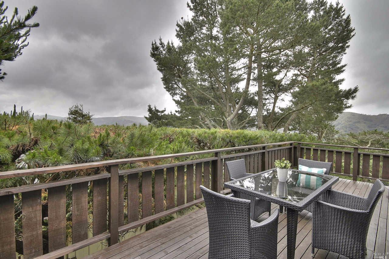 902 Valley View Ln, Mill Valley, CA 94941 photo 4