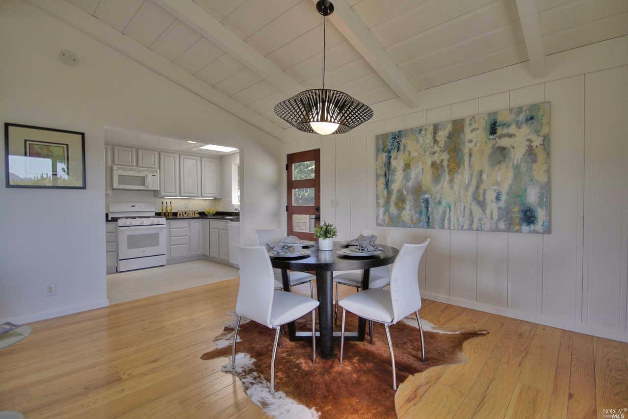 902 Valley View Ln, Mill Valley, CA 94941 photo 9