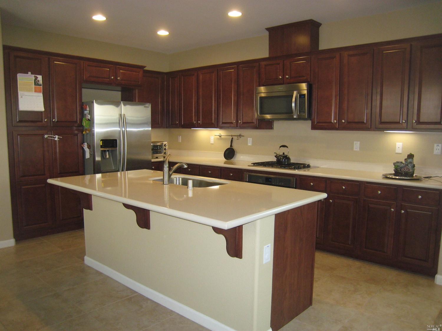 584 Chaparral Loop, Vacaville, CA 95688 photo 7