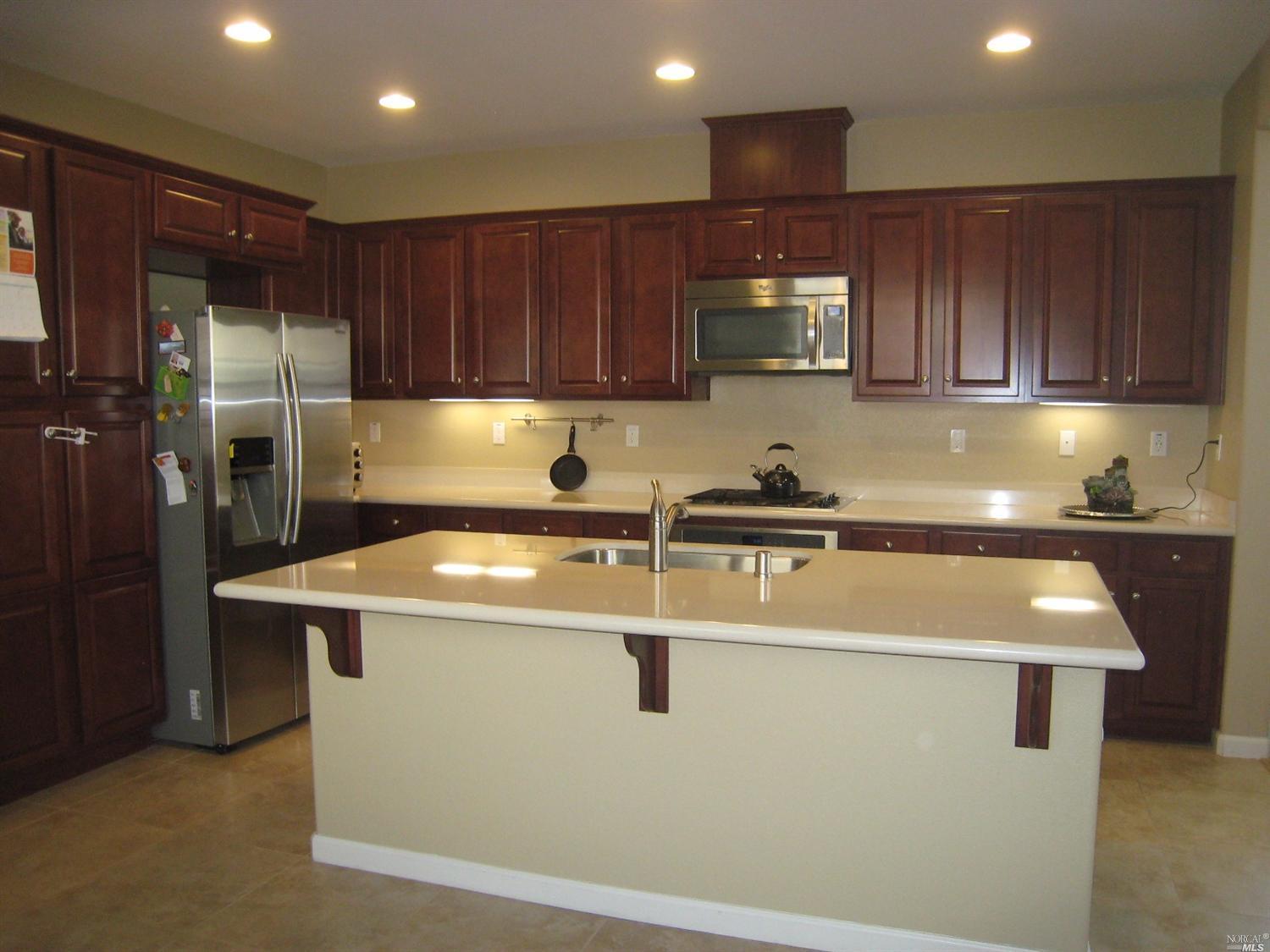 584 Chaparral Loop, Vacaville, CA 95688 photo 6