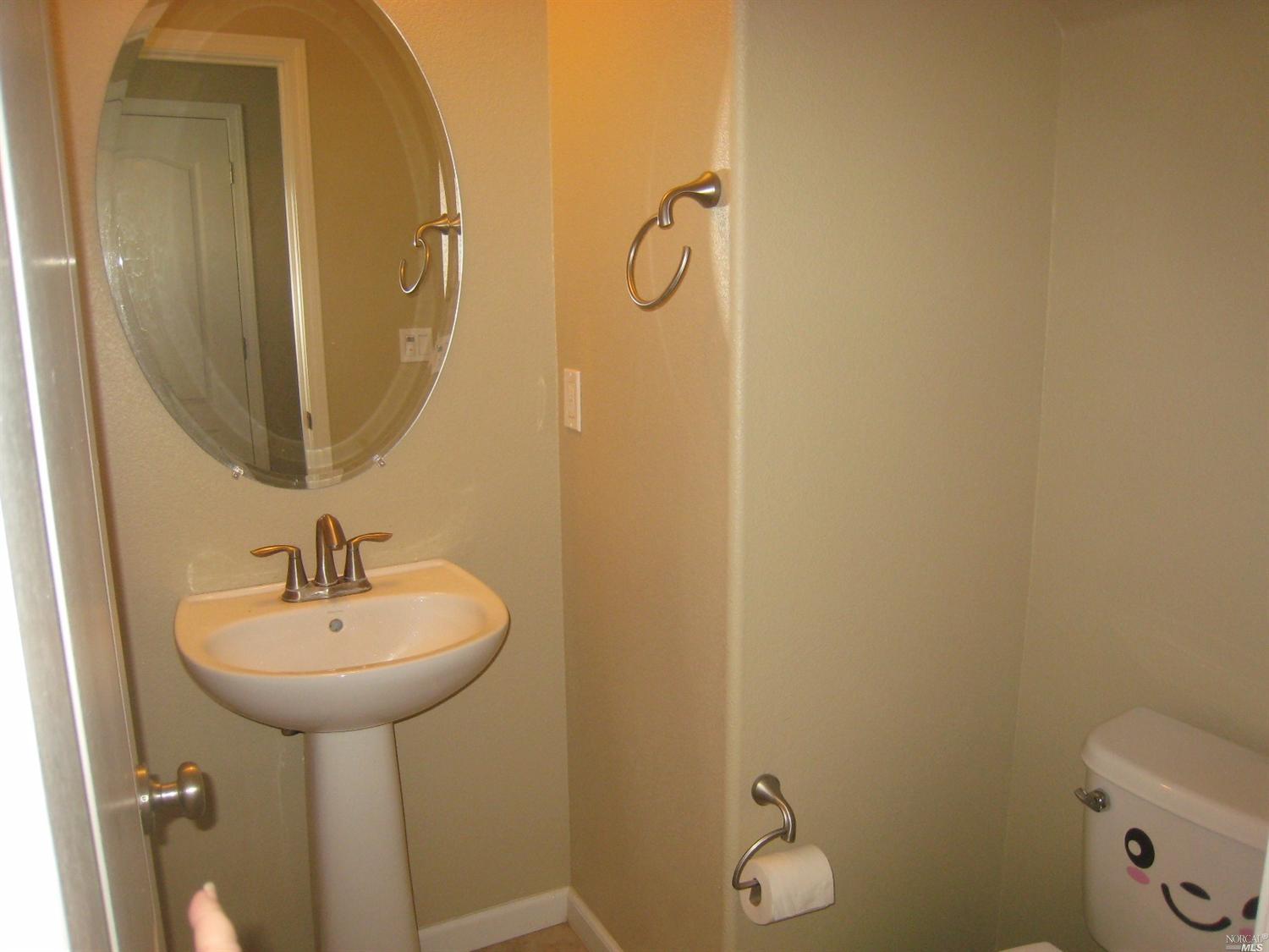 584 Chaparral Loop, Vacaville, CA 95688 photo 11