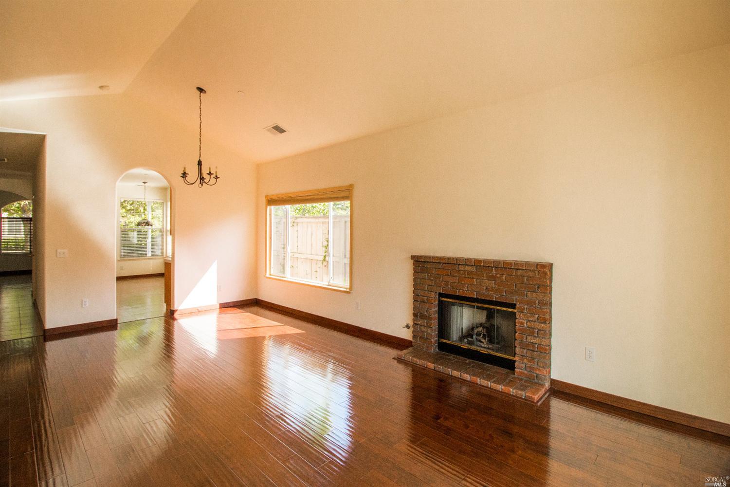 818 Les Brown Ct, Windsor, CA 95492 photo 10