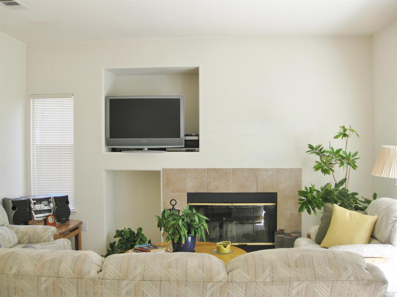 621 Gallery Ct, Fairfield, CA 94534 photo 23