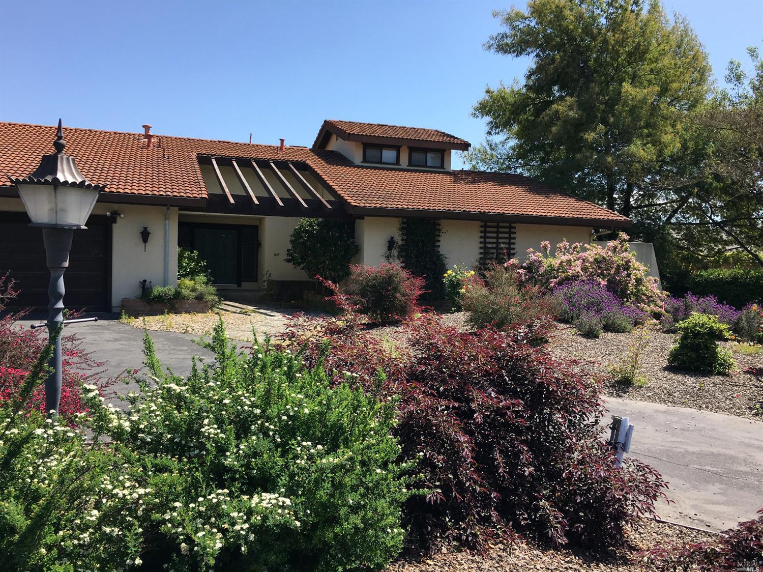 1475 Nut Tree Ct, Sonoma, CA 95476 photo 1