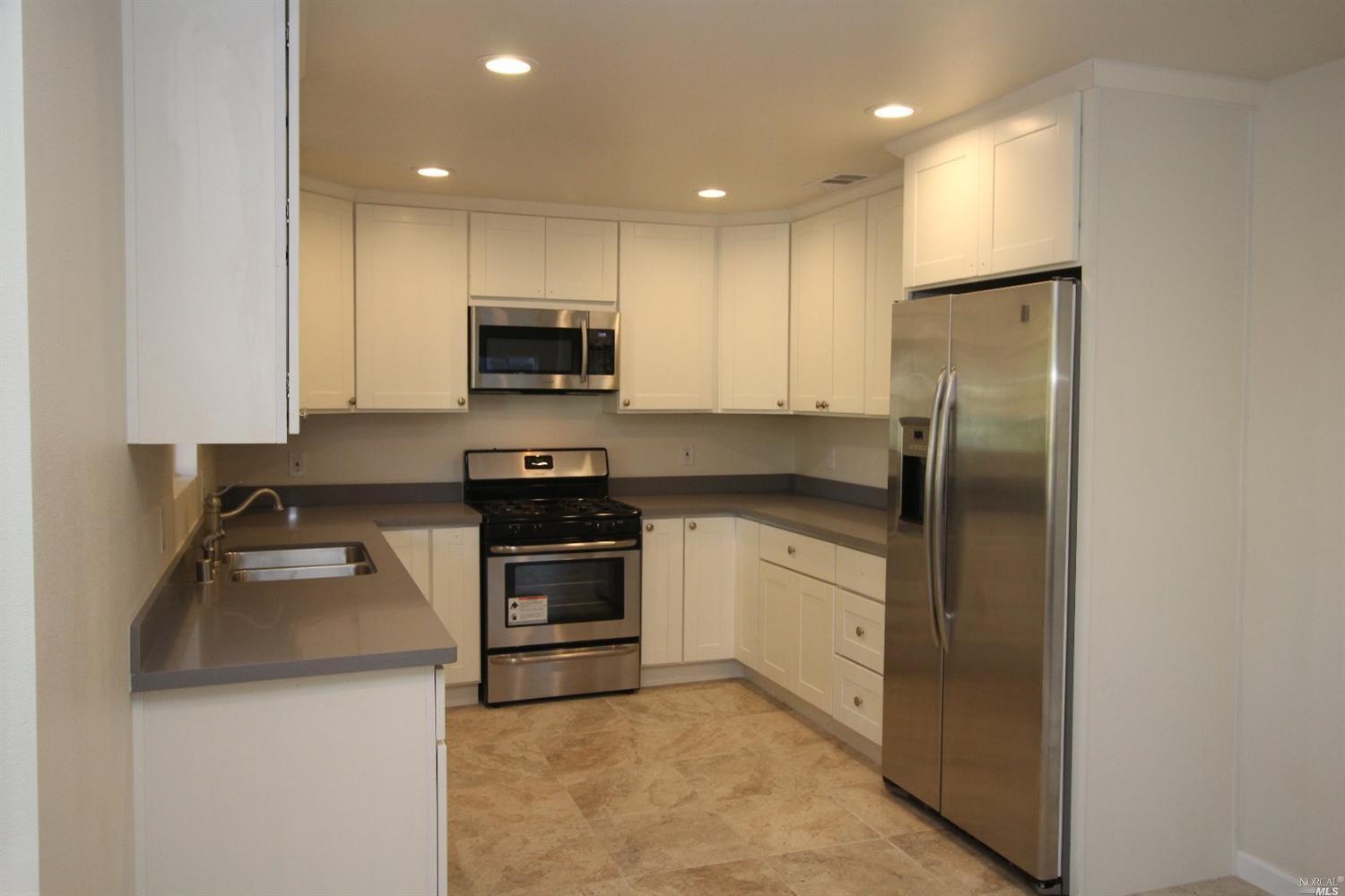 1751 Wright St, Santa Rosa, CA 95404 photo 5