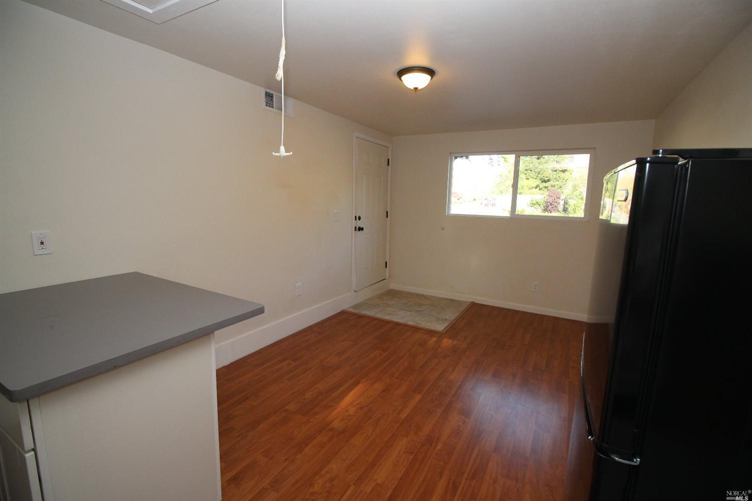 1751 Wright St, Santa Rosa, CA 95404 photo 18