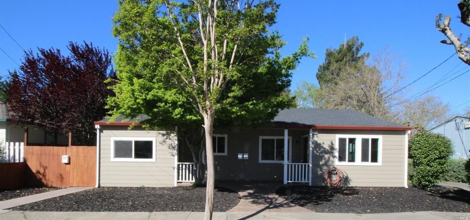 1751 Wright St, Santa Rosa, CA 95404 photo 1