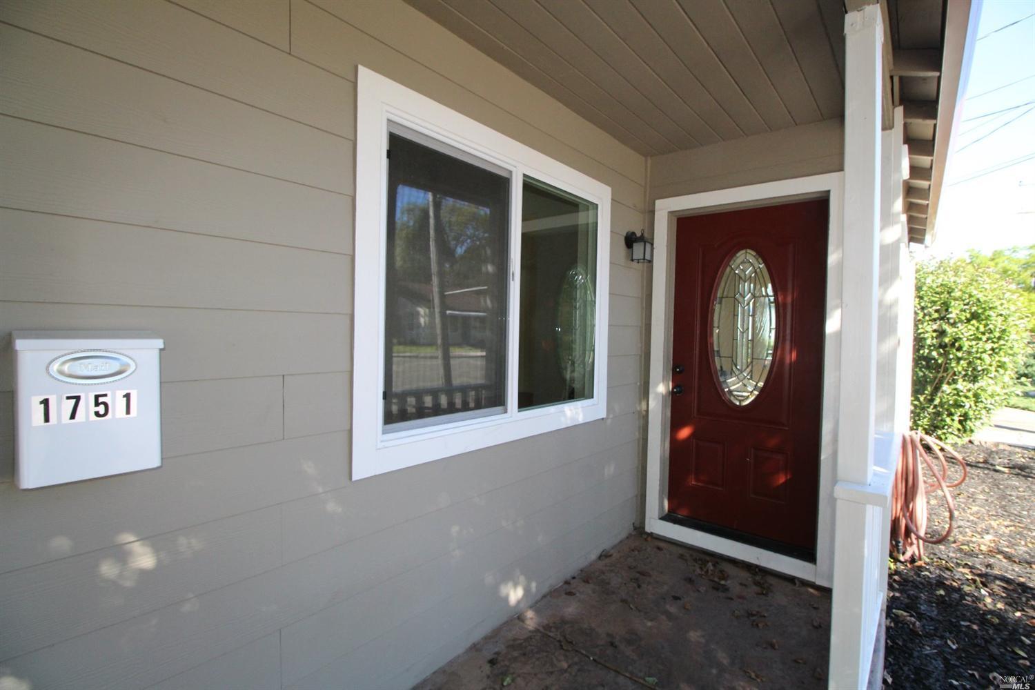 1751 Wright St, Santa Rosa, CA 95404 photo 4