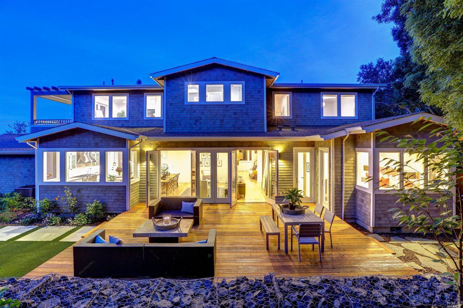 455 Montecito Ave, Corte Madera, CA 94925 photo 2