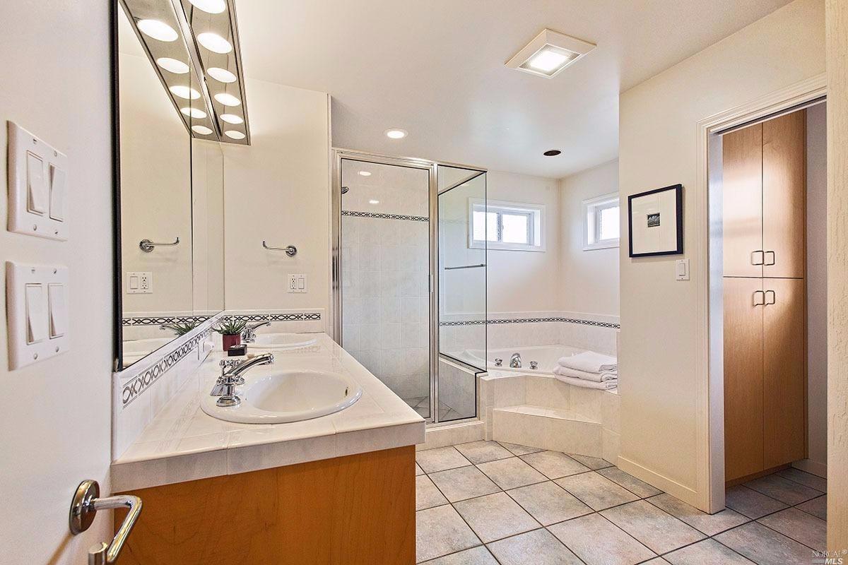 82 Berens Dr, Kentfield, CA 94904 photo 16