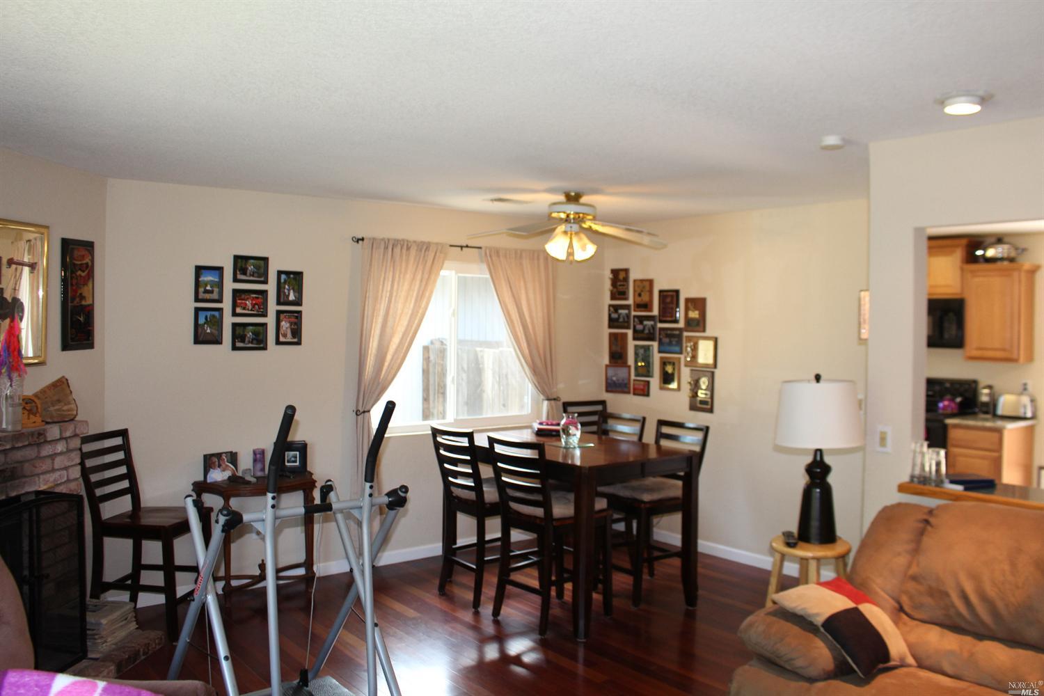 850 Stellar Ln, Windsor, CA 95492 photo 4