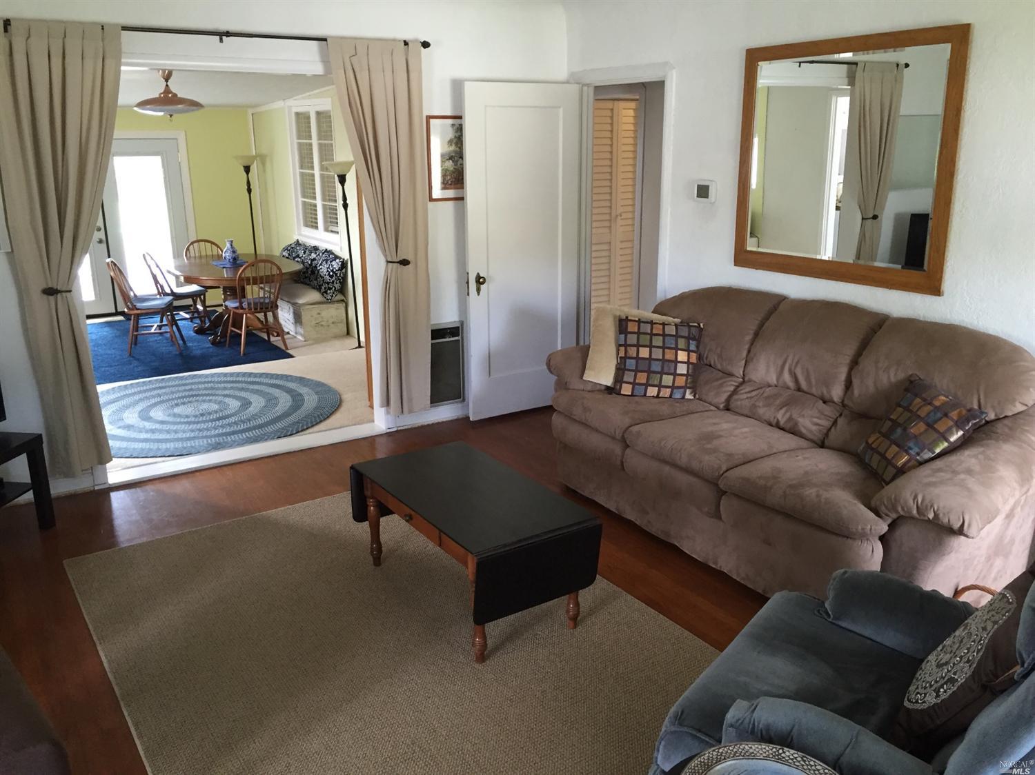 521 W Mill St, Ukiah, CA 95482 photo 3