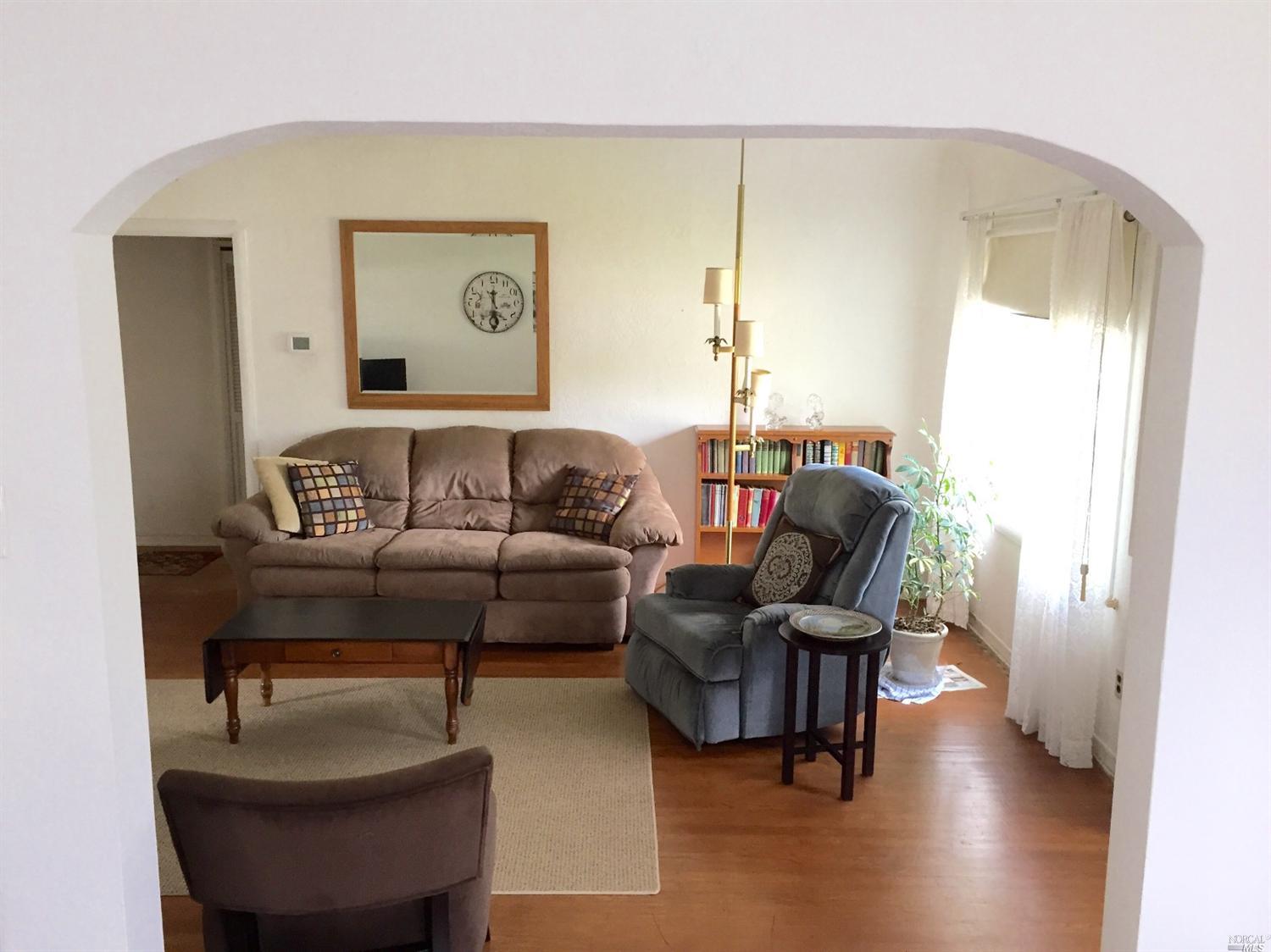 521 W Mill St, Ukiah, CA 95482 photo 7