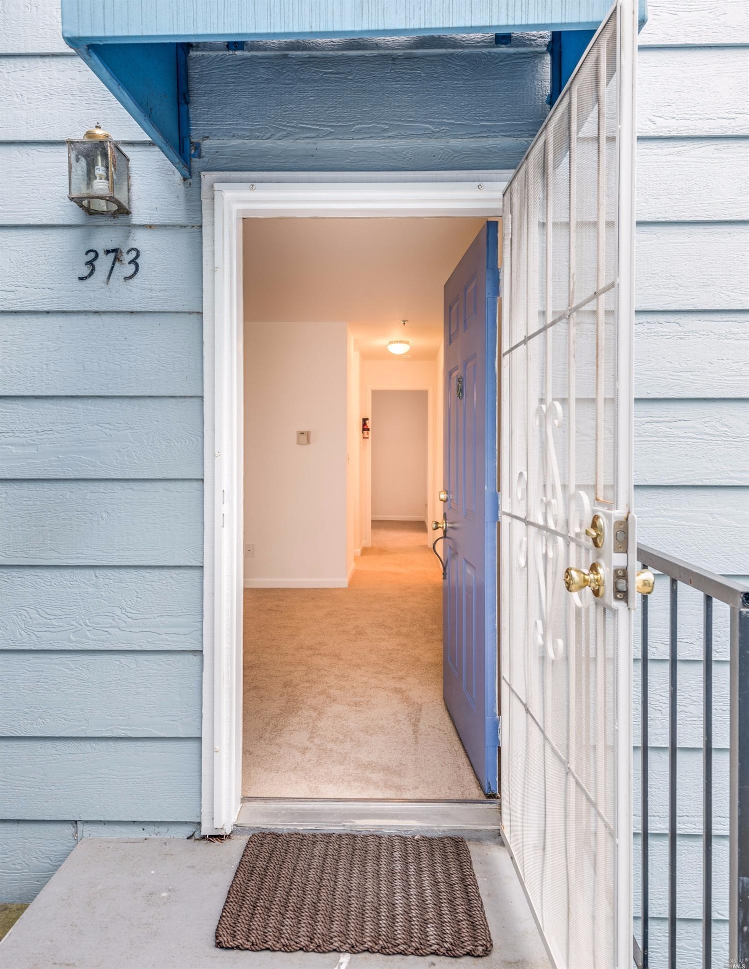373 Lighthouse Dr, Vallejo, CA 94590 photo 1