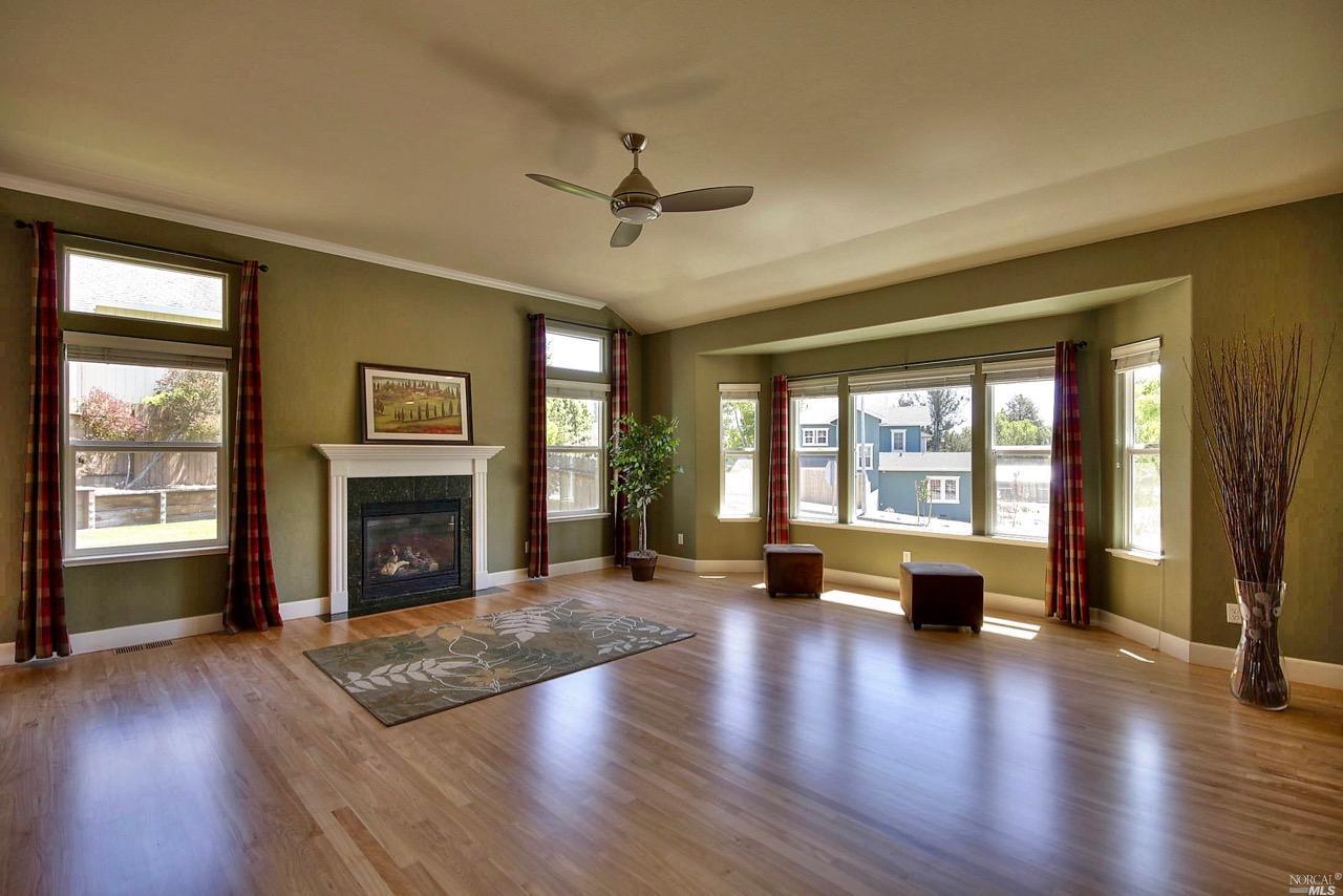 169 John Roberts Dr, Cotati, CA 94931 photo 10