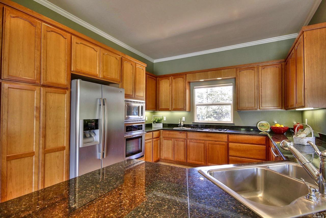 169 John Roberts Dr, Cotati, CA 94931 photo 5