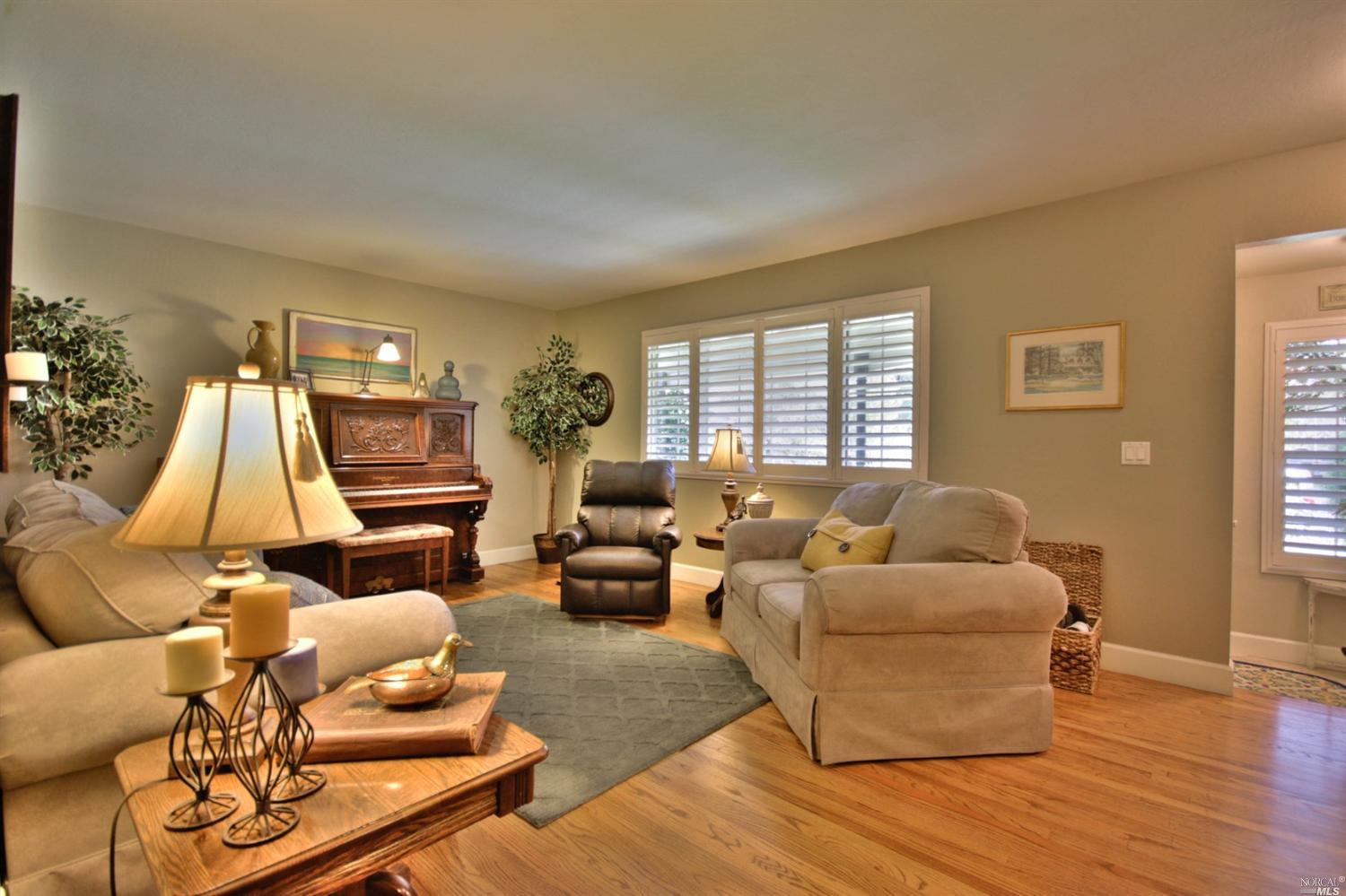 313 Nile Ct, Vacaville, CA 95688 photo 6
