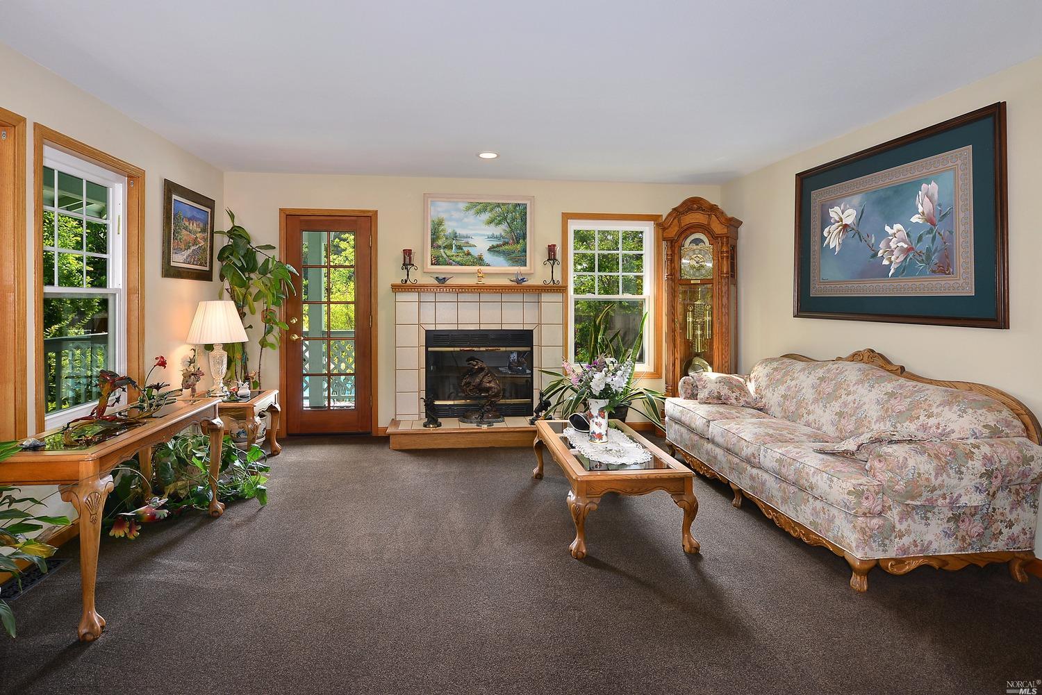 9973 Herb Rd, Windsor, CA 95492 photo 4
