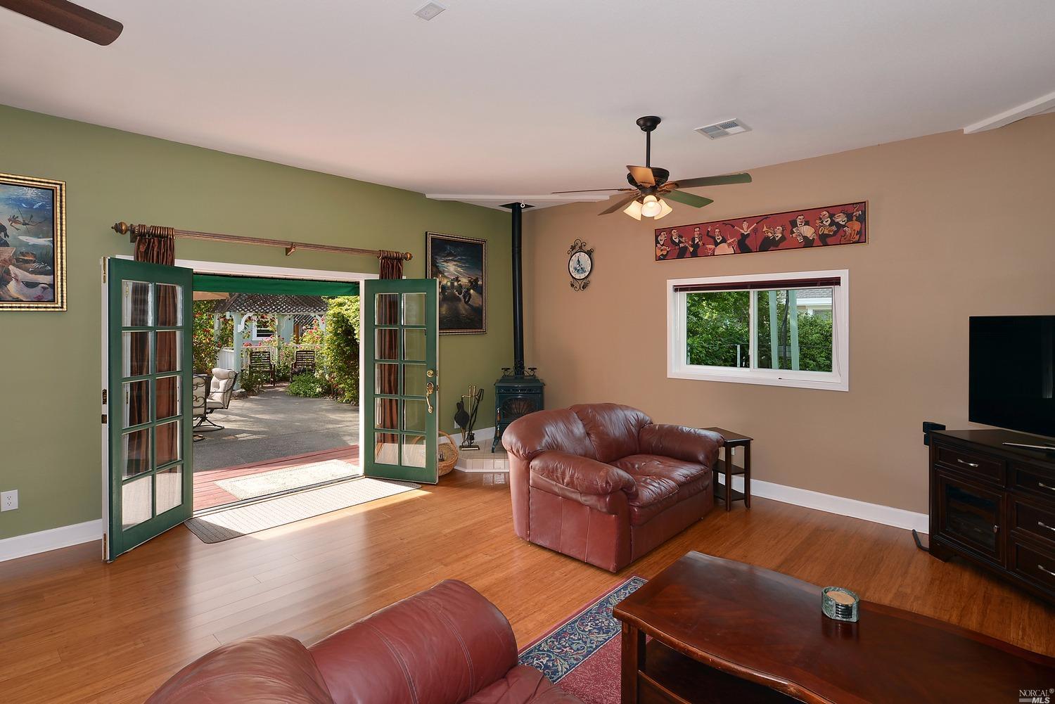 9973 Herb Rd, Windsor, CA 95492 photo 8