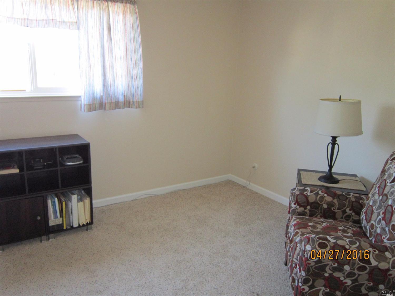 324 Valencia St, Vallejo, CA 94591 photo 25