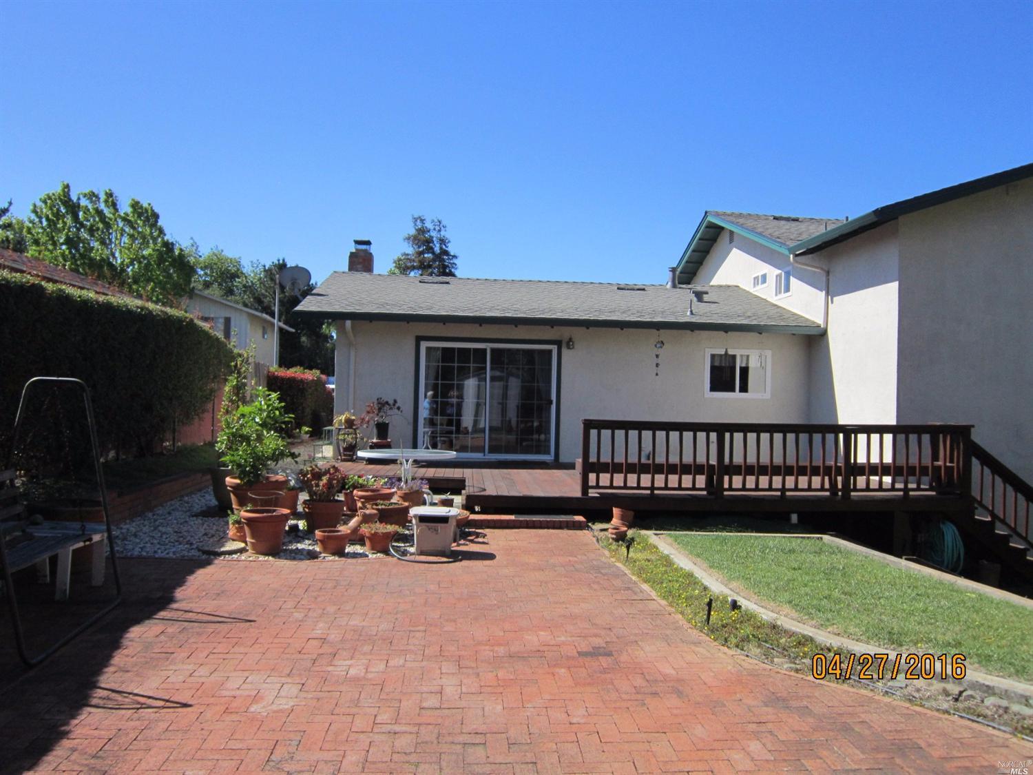 324 Valencia St, Vallejo, CA 94591 photo 30