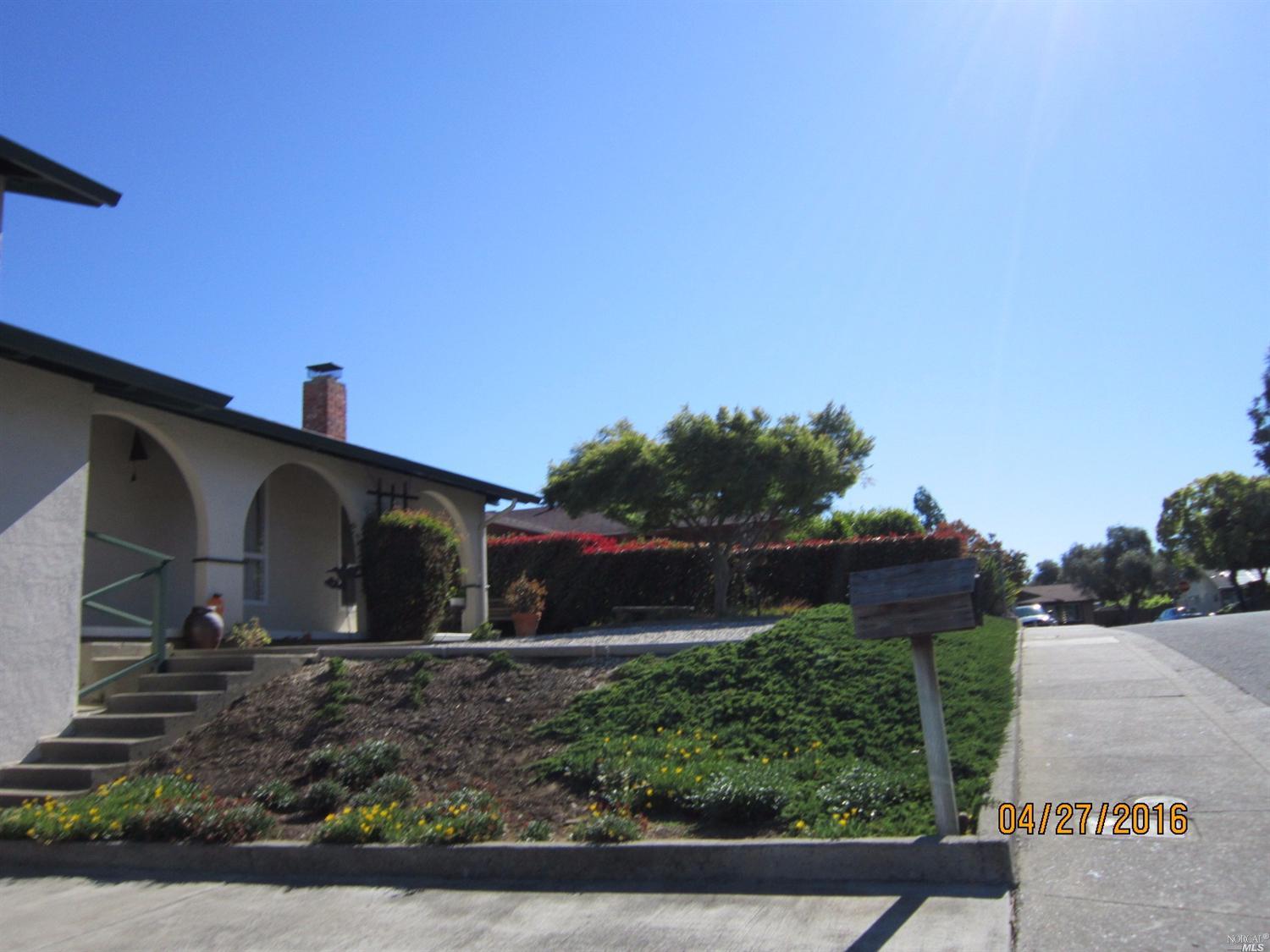 324 Valencia St, Vallejo, CA 94591 photo 40