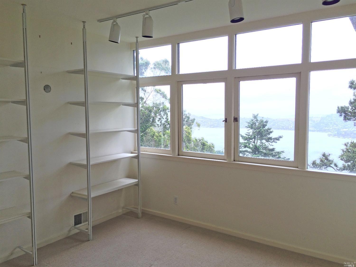 5 Wolfback Ridge Rd, Sausalito, CA 94965 photo 6