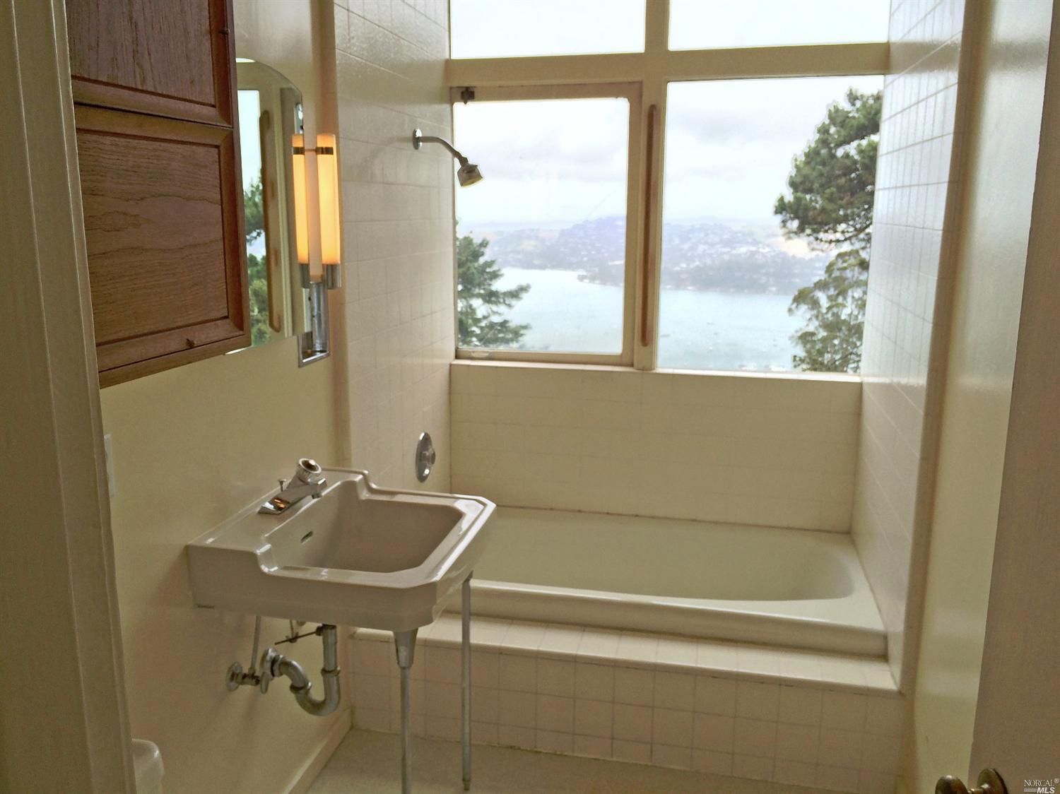 5 Wolfback Ridge Rd, Sausalito, CA 94965 photo 7