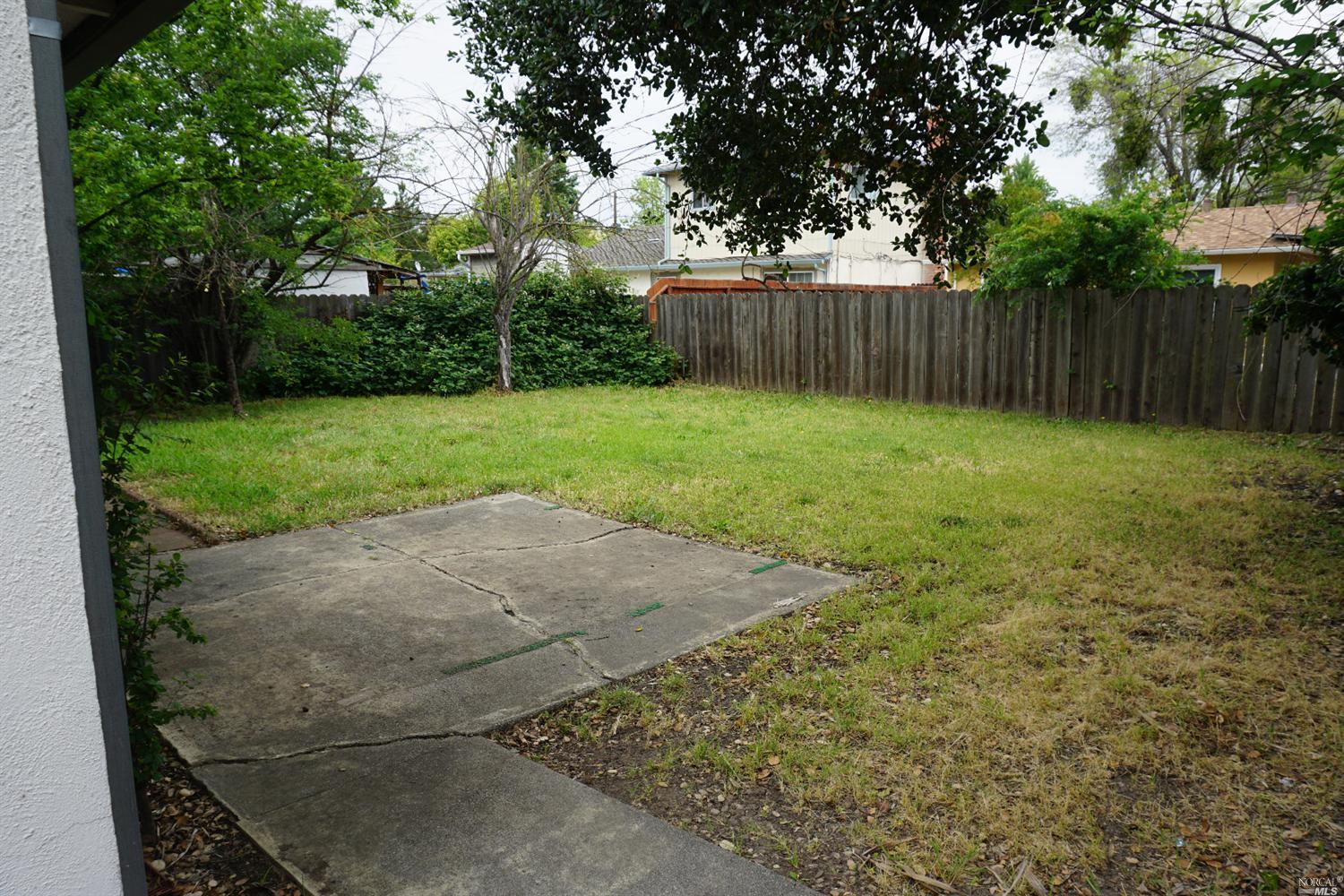 1008 Castlewood Dr, Vallejo, CA 94591 photo 12