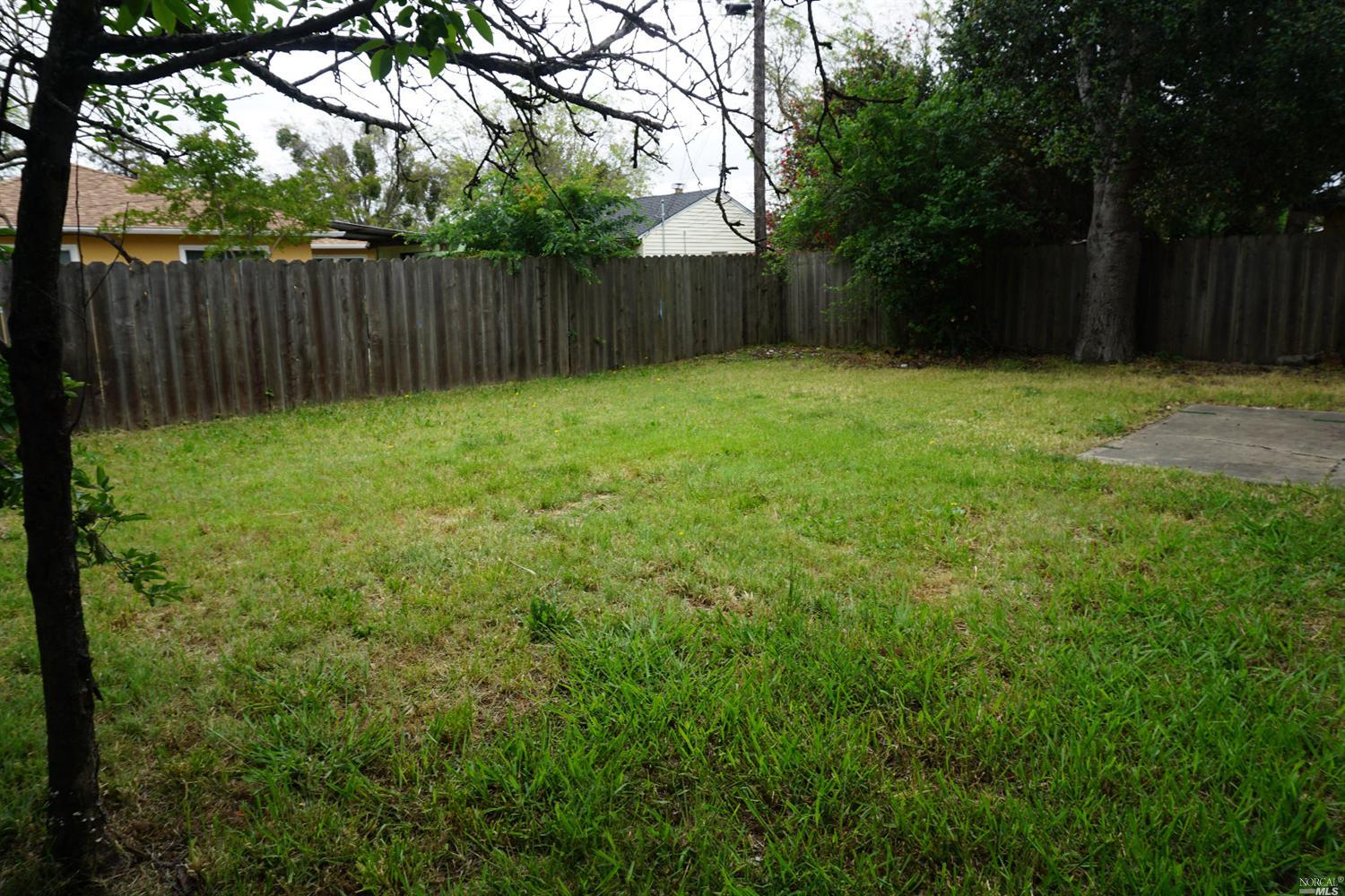 1008 Castlewood Dr, Vallejo, CA 94591 photo 14