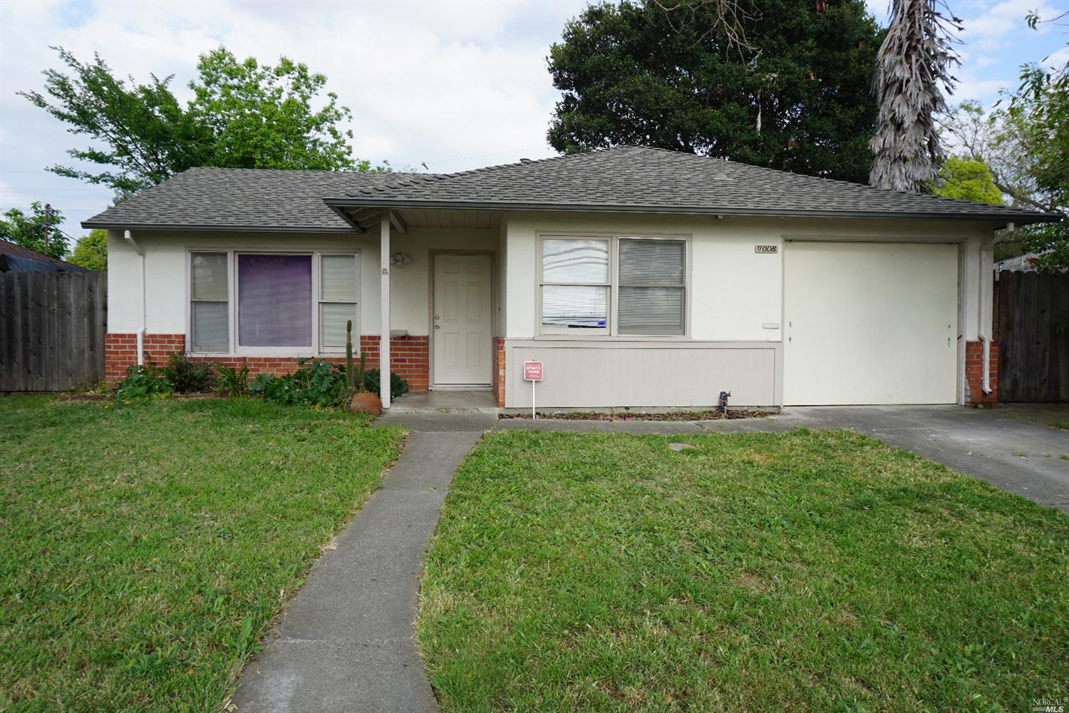 1008 Castlewood Dr, Vallejo, CA 94591 photo 1