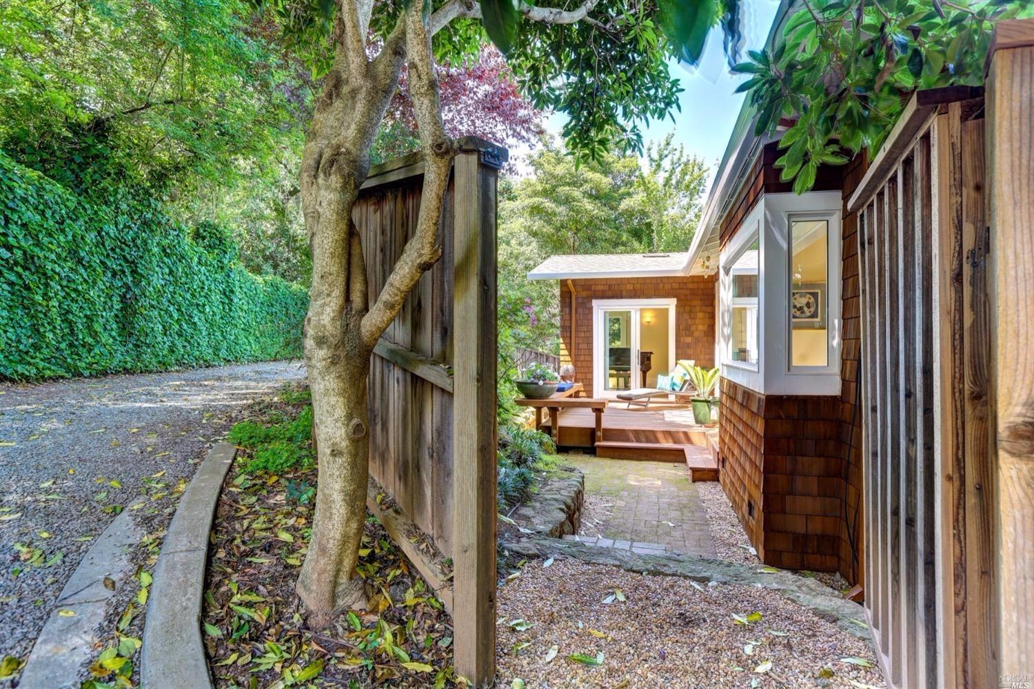 35 Miller Ave, Sausalito, CA 94965 photo 32