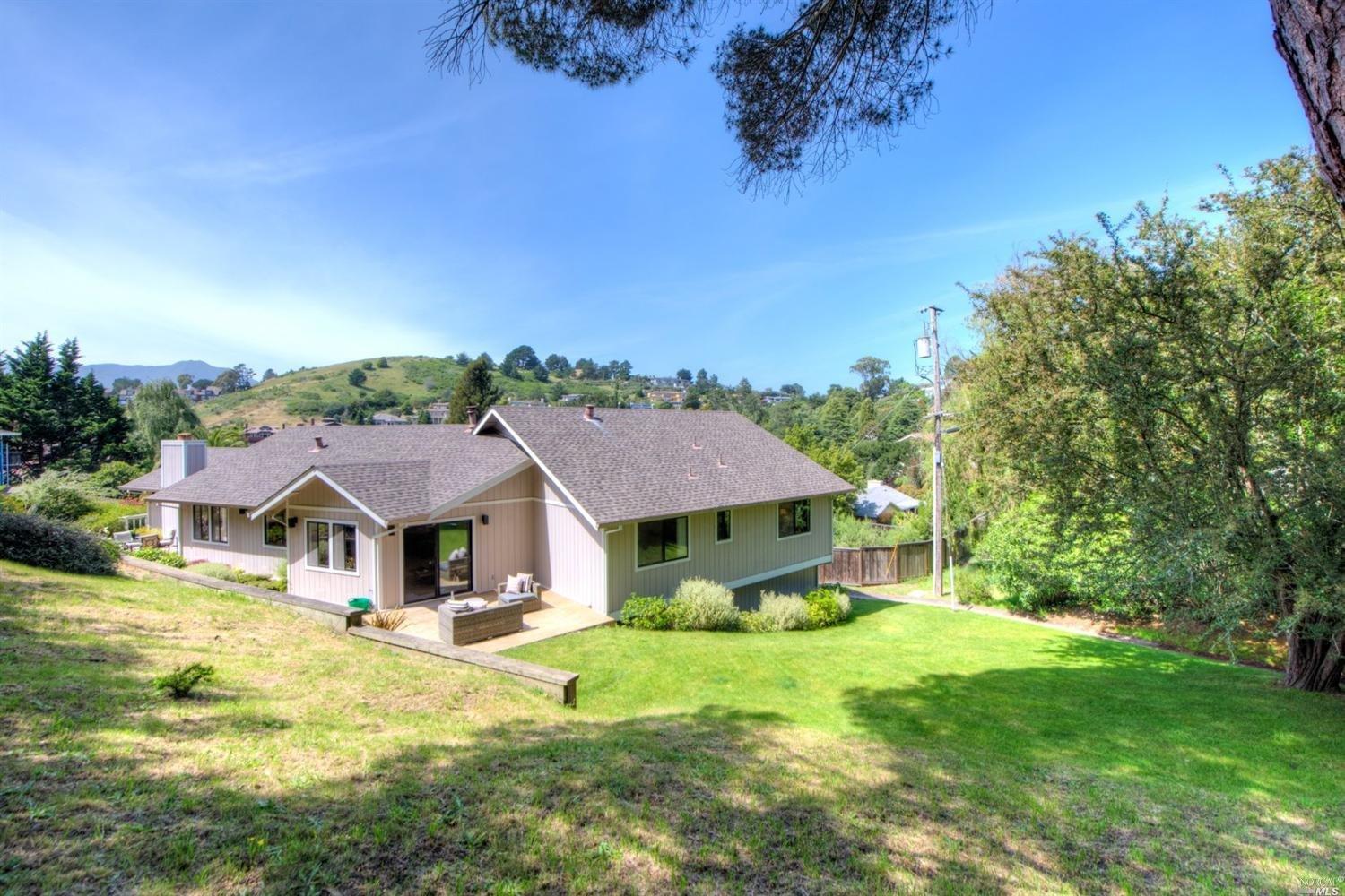 7 Deer Hill Ct, Mill Valley, CA 94941 photo 1