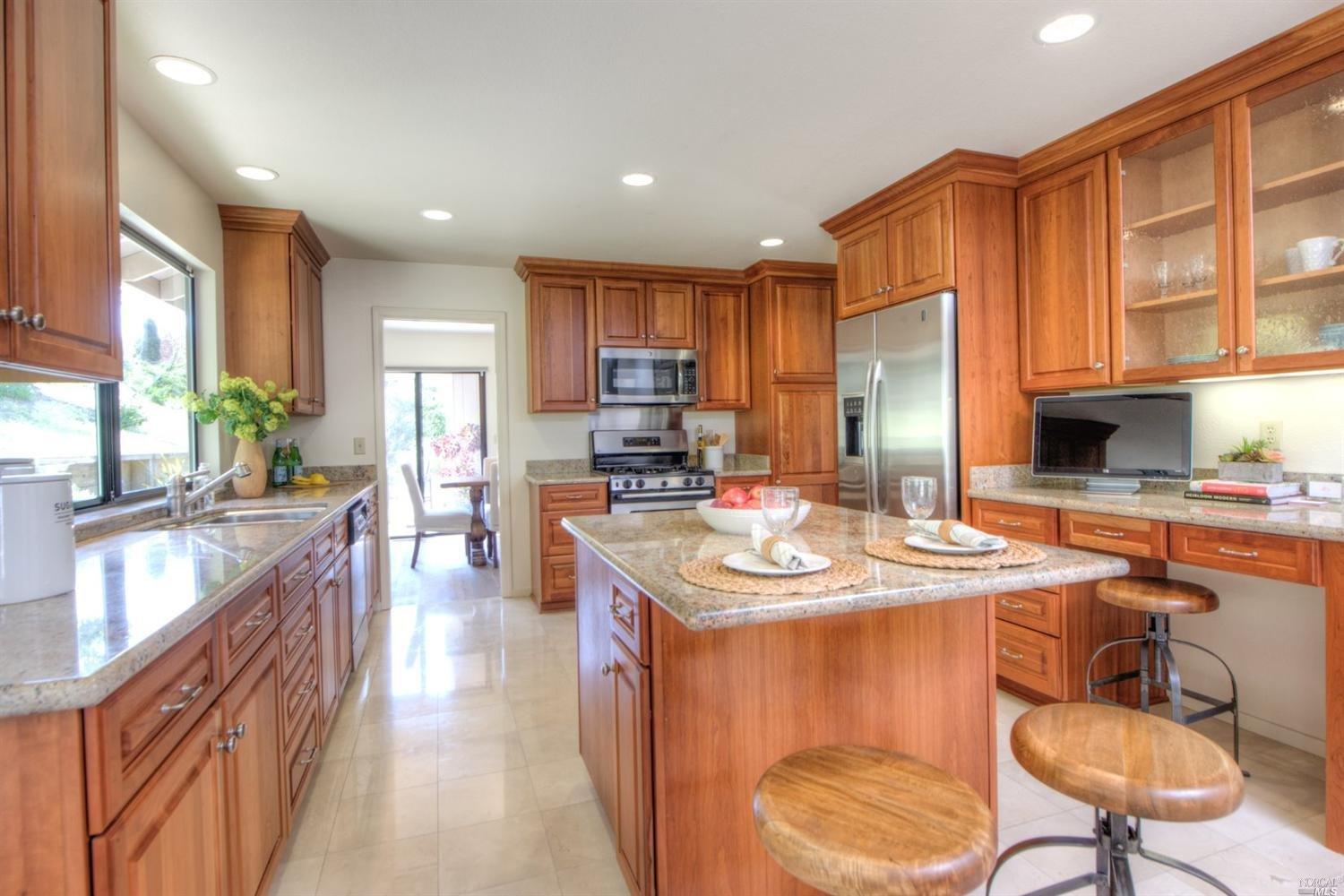 7 Deer Hill Ct, Mill Valley, CA 94941 photo 5