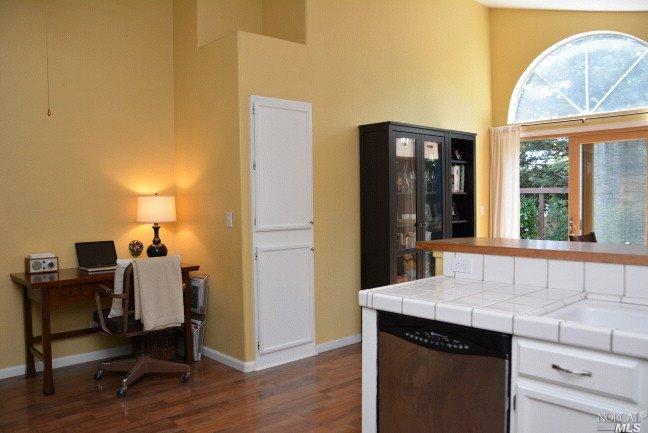 2033 Devonshire Dr, Napa, CA 94558 photo 7