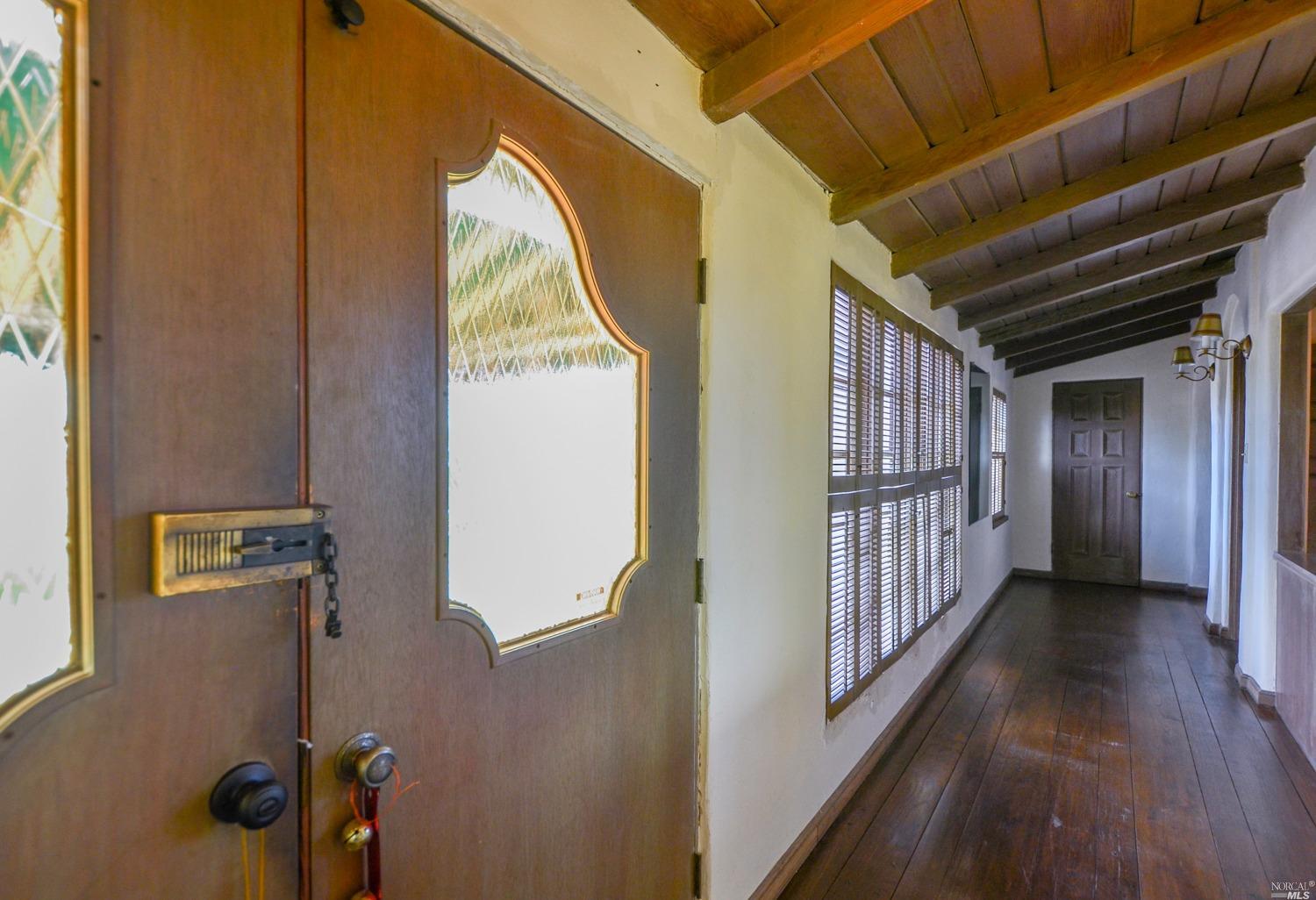18 La Vuelta St, Vallejo, CA 94590 photo 6