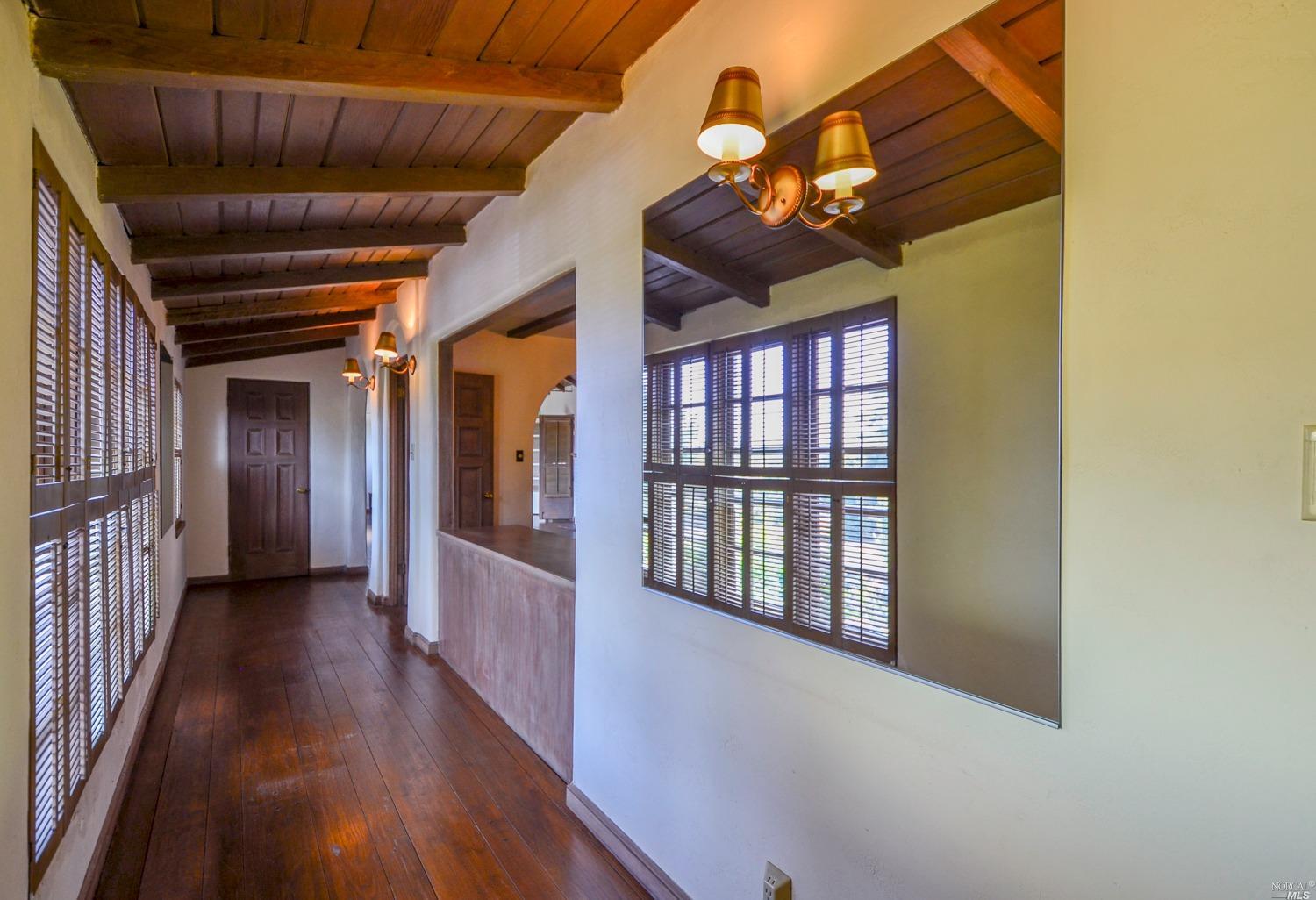 18 La Vuelta St, Vallejo, CA 94590 photo 5